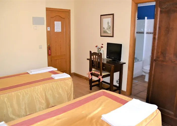 Hostal Infanta Dona Leonor